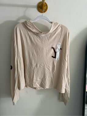Wrangler Light Beige Hooded Long-Sleeve Pullover